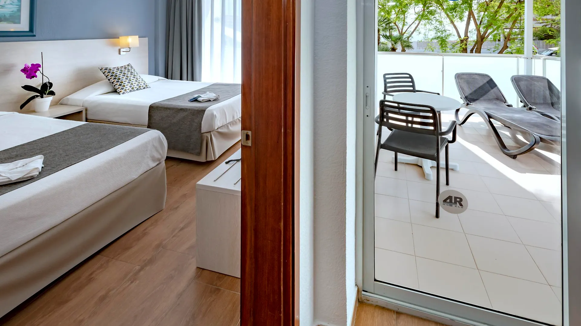 4R Salou Park Resort I
