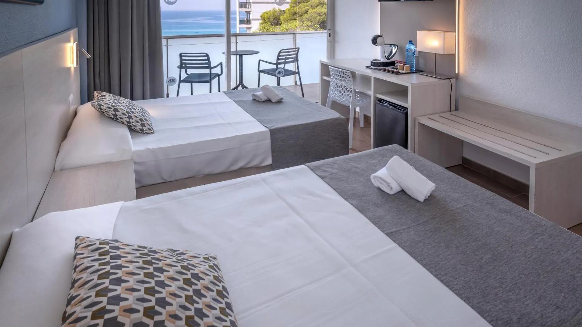 4R Salou Park Resort I